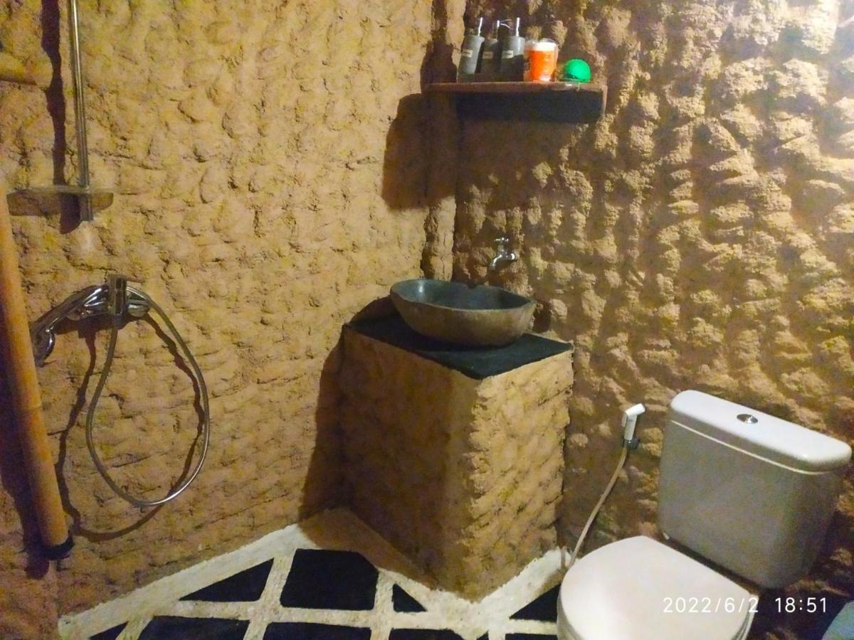 Kampung Meno Bungalows Gili Meno Exteriör bild