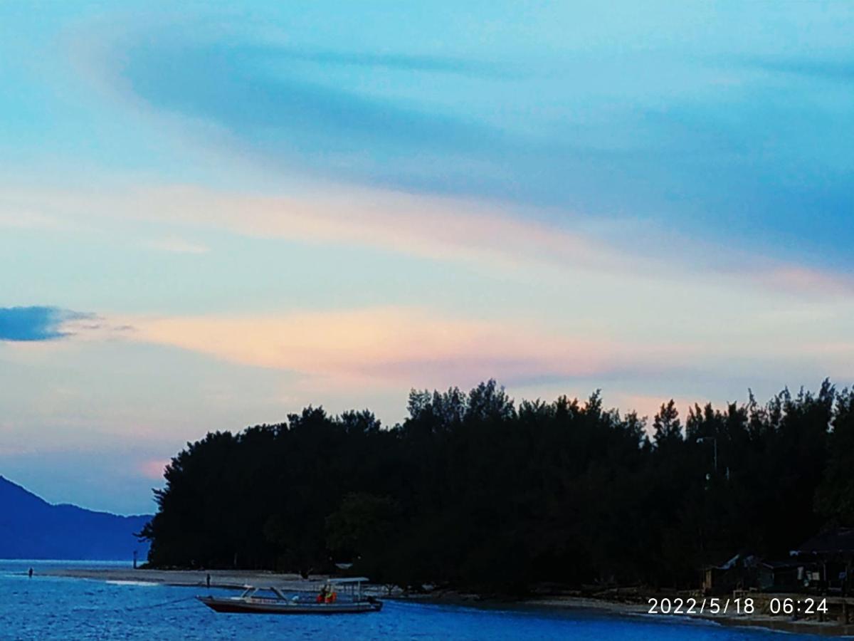 Kampung Meno Bungalows Gili Meno Exteriör bild